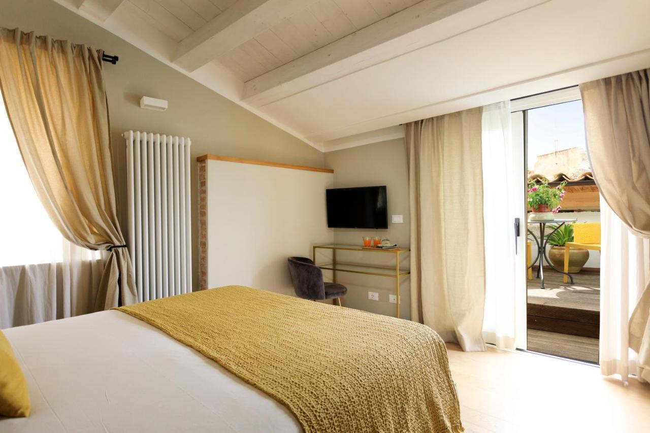 Sui Tetti Di Balarm Boutique Rooms Palermo Bagian luar foto
